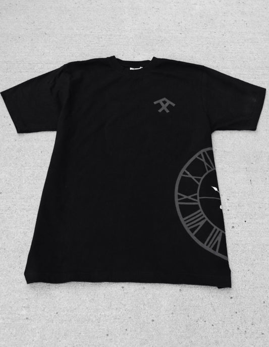 Black Tee