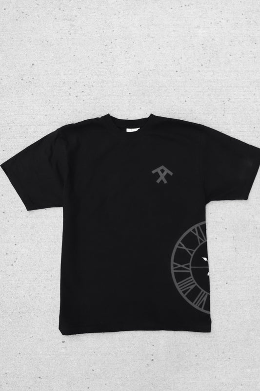 Black Tee